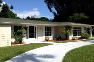 695 Alligator Dr, Venice, FL 34293 - Photo 1