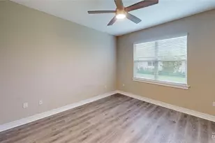 139 Ibiza Loop, Venice, FL 34292 - Photo 9