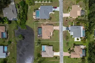 156 Hourglass Dr, Venice, FL 34293 - Photo 65