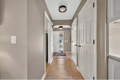 156 Hourglass Drive, Venice, FL 34293 - Photo 7
