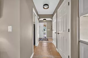 156 Hourglass Dr, Venice, FL 34293 - Photo 7