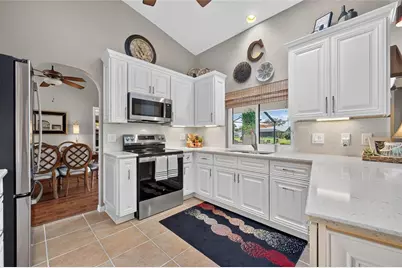 156 Hourglass Drive, Venice, FL 34293 - Photo 17