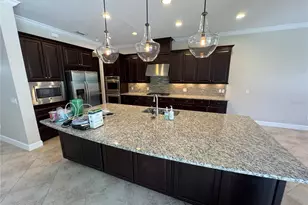 5847 Palmer Ranch Pkwy, Sarasota, FL 34238 - Photo 7