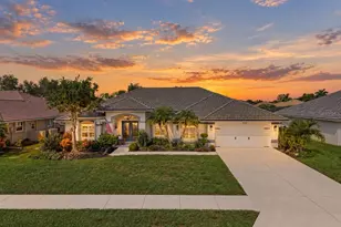 530 Lake of the Woods Dr, Venice, FL 34293 - Photo 1
