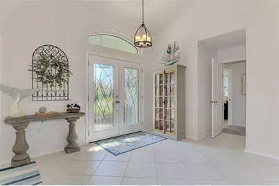 530 Lake Of The Woods Drive, Venice, FL 34293 - Photo 9