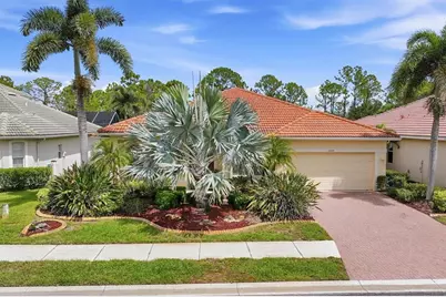 11347 Dancing River Drive, Venice, FL 34292 - Photo 13