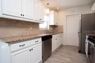 13272 Ebony Ave, Port Charlotte, FL 33981 - Photo 9