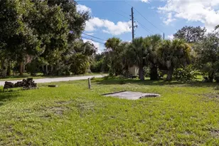 2754 Tanager Ln, Englewood, FL 34224 - Photo 37