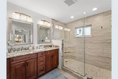 972 E Gondola Drive, Venice, FL 34293 - Photo 27