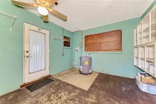 2203 La Salle St, Sarasota, FL 34231 - Photo 39