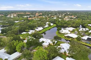 311 Pembroke Ln N, Venice, FL 34293 - Photo 31