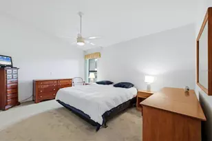 311 Pembroke Ln N, Venice, FL 34293 - Photo 21