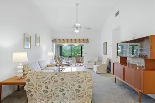 311 Pembroke Ln N, Venice, FL 34293 - Photo 13