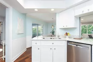 912 Dawn St, Venice, FL 34285 - Photo 15