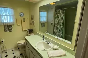 423 Cervina Dr, Venice, FL 34285 - Photo 27