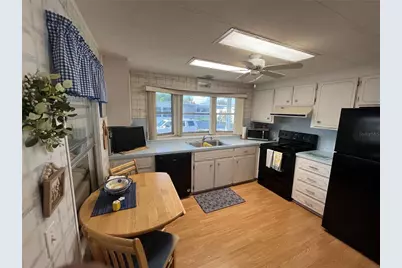 423 Cervina Drive, Venice, FL 34285 - Photo 15