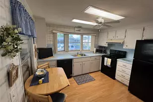 423 Cervina Dr, Venice, FL 34285 - Photo 15