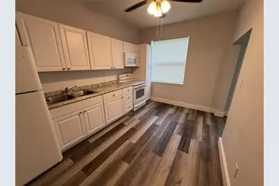 424 Armada Road S #3, Venice, FL 34285 - Photo 5