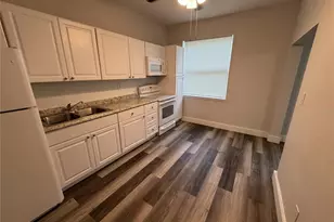 424 Armada Rd S, Venice, FL 34285 - Photo 5
