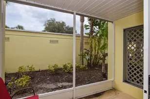 439 Cerromar Ln, Venice, FL 34293 - Photo 25