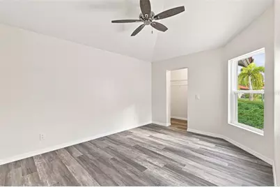 924 Harbor Town Drive, Venice, FL 34292 - Photo 27