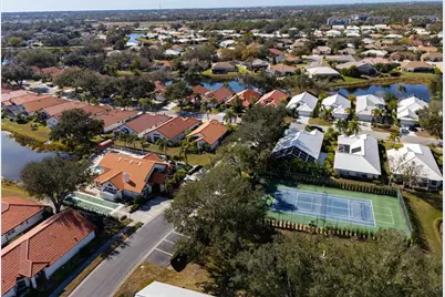 924 Harbor Town Drive, Venice, FL 34292 - Photo 49