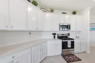 10047 Crooked Crk Dr, Venice, FL 34293 - Photo 7