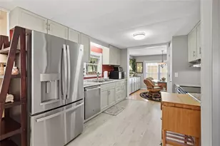 420 Vivar, North Port, FL 34287 - Photo 5