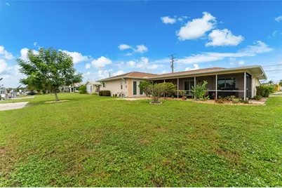 21129 Edgewater Drive, Port Charlotte, FL 33952 - Photo 15