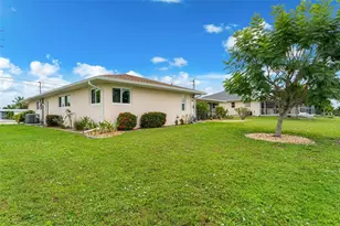 21129 Edgewater Dr, Port Charlotte, FL 33952 - Photo 17