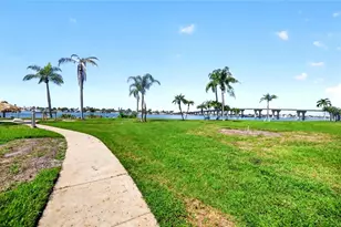 6021 Bahia Del Mar Cir, Saint Petersburg, FL 33715 - Photo 29