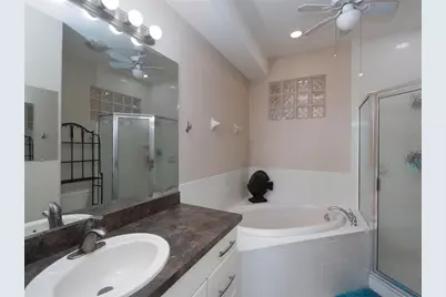 1709 Gondola Park Drive #1709, Venice, FL 34292 - Photo 23