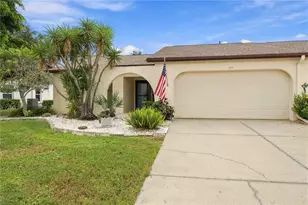 680 Linden Dr, Englewood, FL 34223 - Photo 3