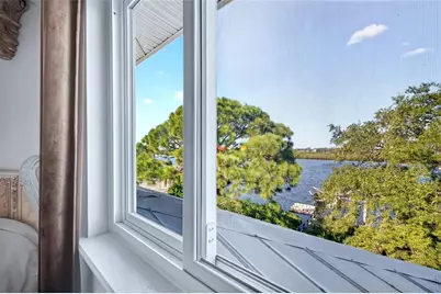 1538 Riverside Drive, Tarpon Springs, FL 34689 - Photo 33