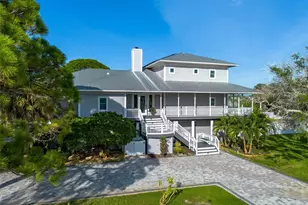 1538 Riverside Dr, Tarpon Springs, FL 34689 - Photo 3