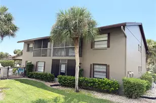 937 Capri Isles Blvd, Venice, FL 34292 - Photo 21