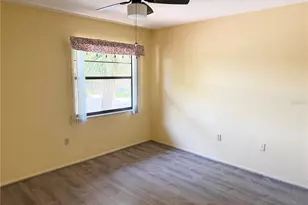937 Capri Isles Blvd, Venice, FL 34292 - Photo 17