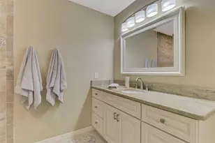 1568 Waterford Dr, Venice, FL 34292 - Photo 45