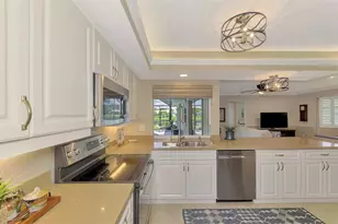 1568 Waterford Dr, Venice, FL 34292 - Photo 23