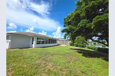 1379 Cambridge Drive, Venice, FL 34293 - Photo 23