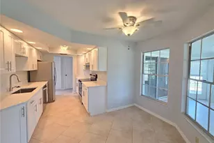 1379 Cambridge Dr, Venice, FL 34293 - Photo 9