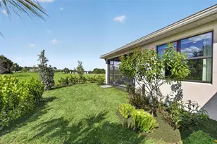 18911 Dayspring Pl, Venice, FL 34293 - Photo 37