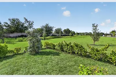 18911 Dayspring Place, Venice, FL 34293 - Photo 33