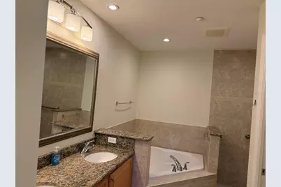 7702 Lake Vista Court #303, Lakewood Ranch, FL 34202 - Photo 27