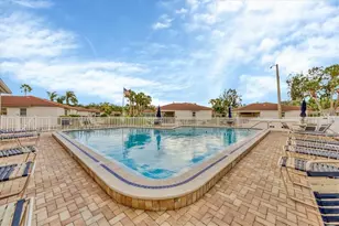 116 Vista Hermosa Cir, Sarasota, FL 34242 - Photo 25