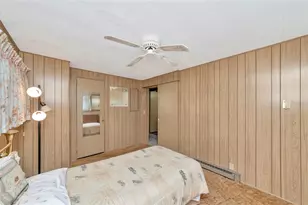 216 Outer Dr E, Venice, FL 34285 - Photo 13