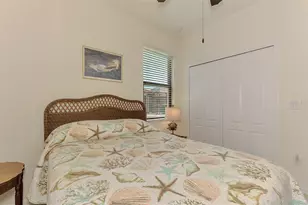9845 Hilltop Dr, Venice, FL 34292 - Photo 43