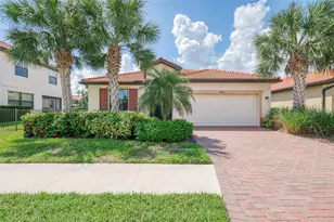 9845 Hilltop Dr, Venice, FL 34292 - Photo 9