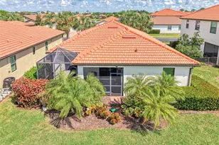 9845 Hilltop Dr, Venice, FL 34292 - Photo 3