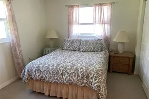 605 Ravenna St, Venice, FL 34285 - Photo 3